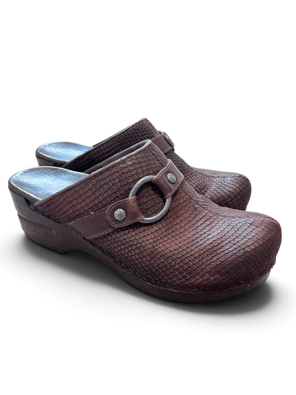 Dansko Brown Textured Leather Mule Clogs with Decorative Ring